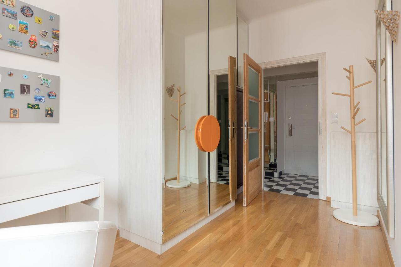 Orange Mirror Fantasious Apartament Varsovia Exterior foto